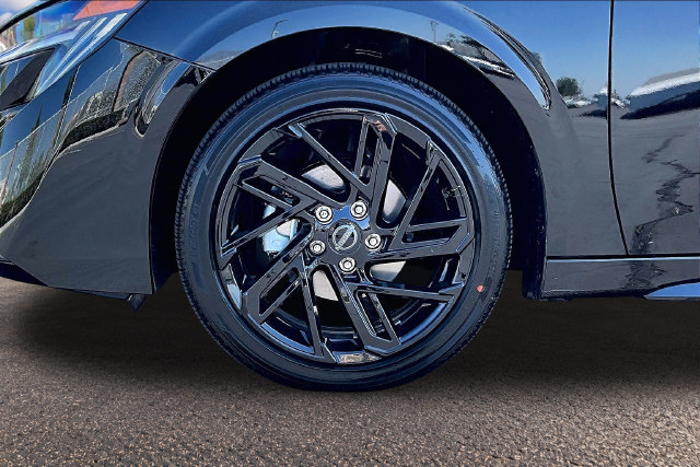 New 2027 Nissan Sentra SR w/ SR All Weather Package FWD image 12
