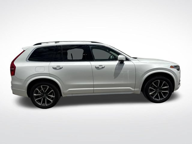 Used 2018 Volvo XC90 T5 Momentum w/ Convenience Package AWD/4WD image 6