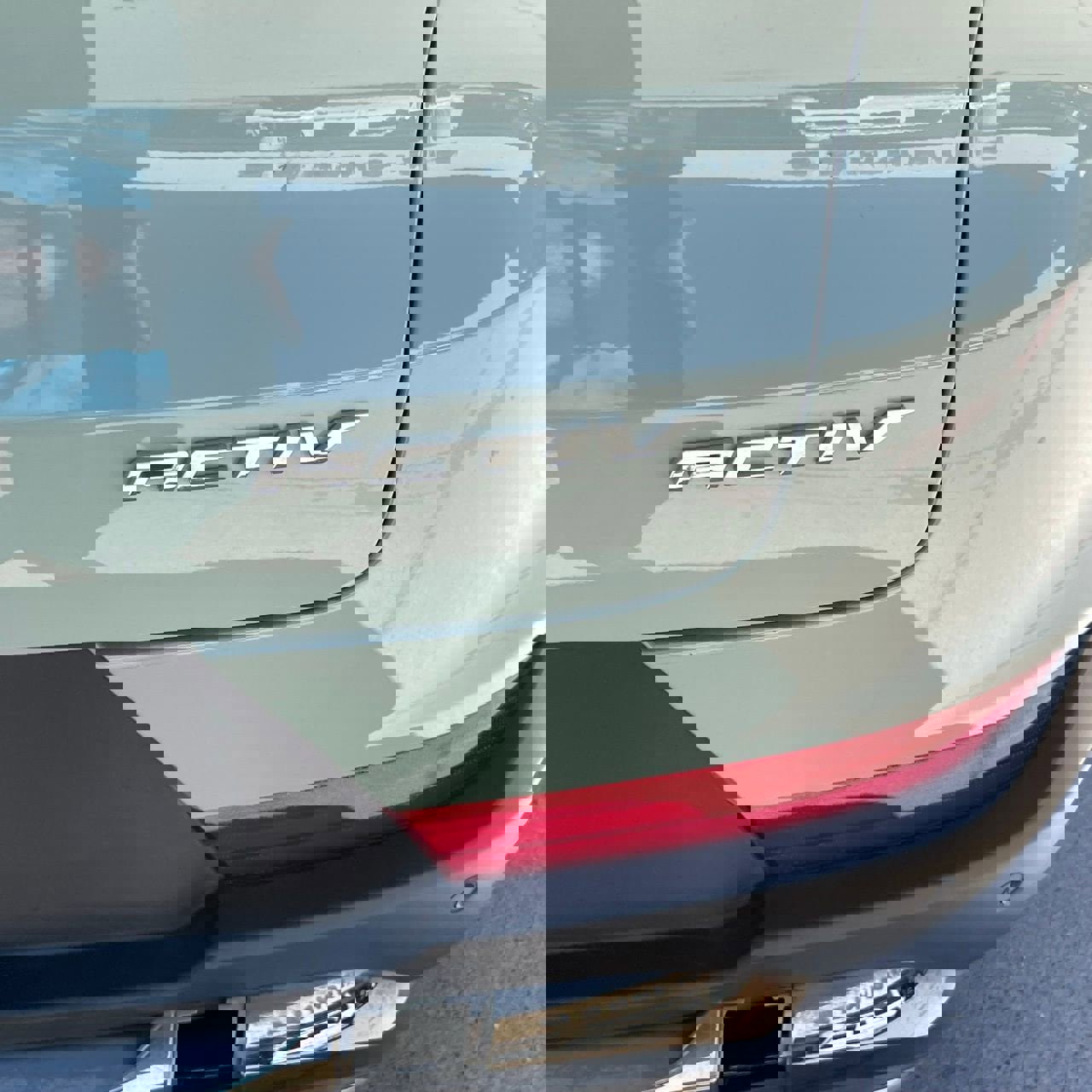 Used 2024 Chevrolet TrailBlazer ACTIV w/ Driver Confidence Package image 6