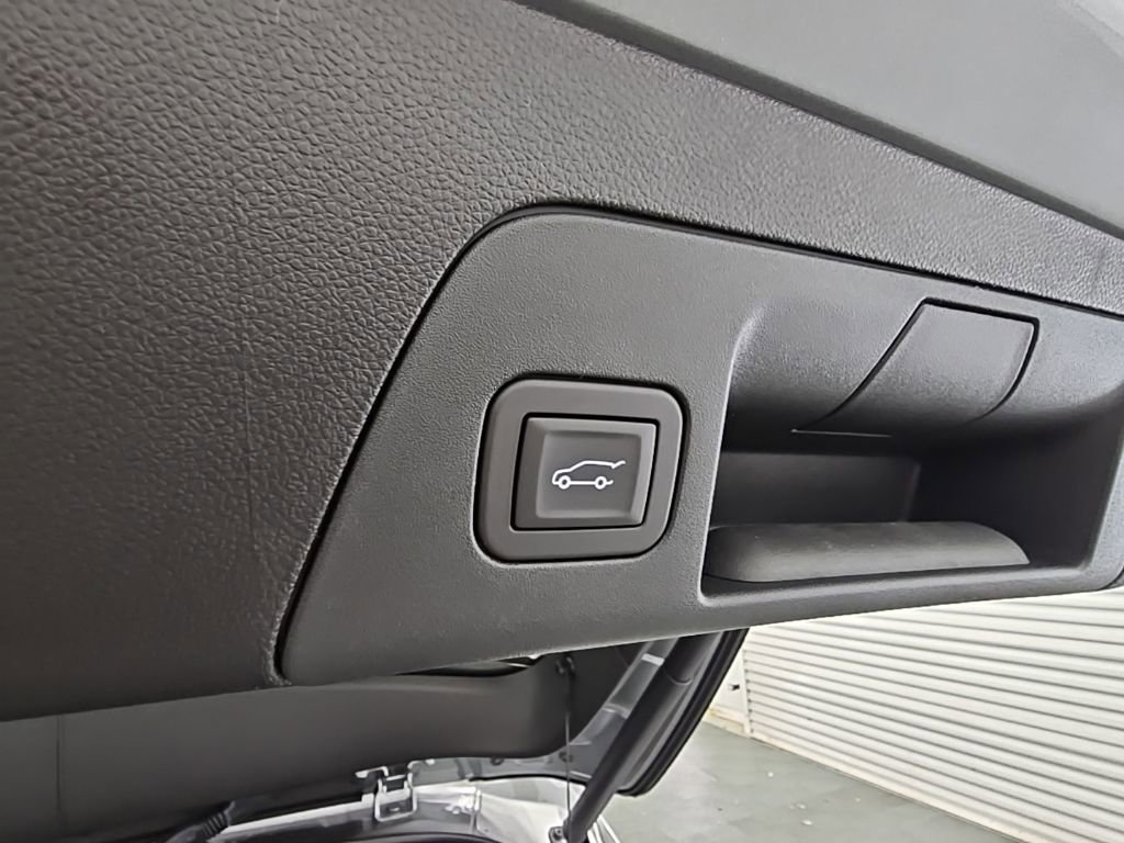 New 2026 Buick Envision Avenir image 38