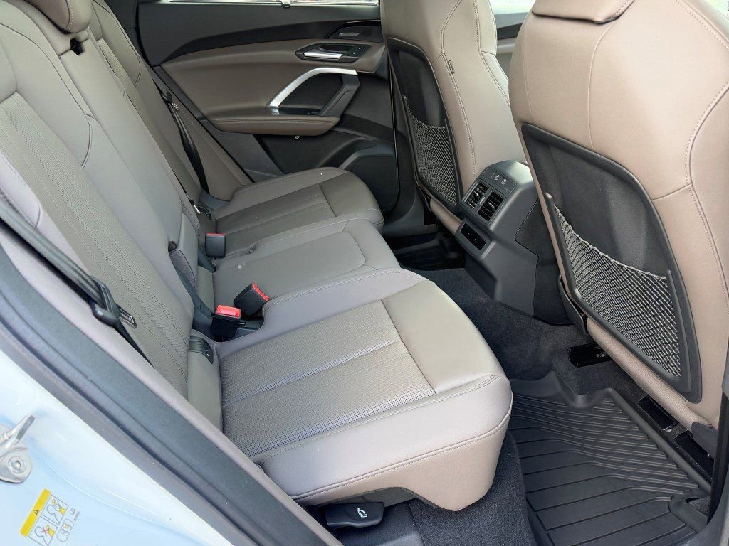 New 2025 Audi Q5 2.0T Premium Plus image 13