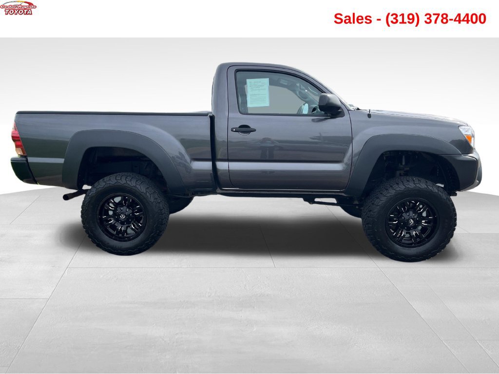 Used 2014 Toyota Tacoma 4x4 Regular Cab image 8
