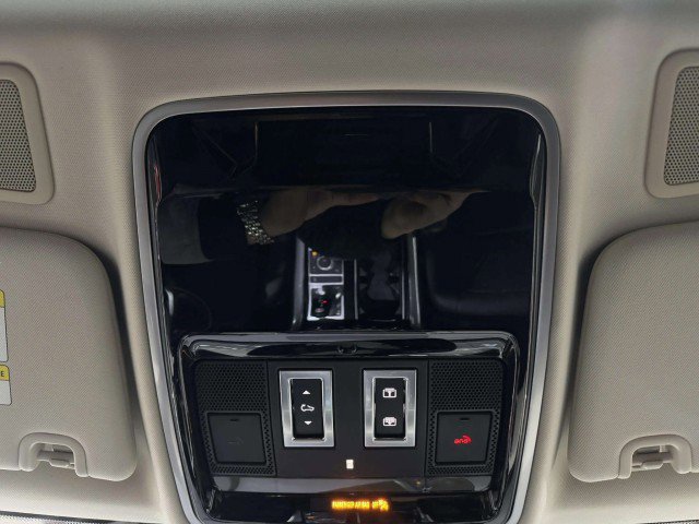 Used 2022 Land Rover Range Rover Sport HSE Silver Edition image 42
