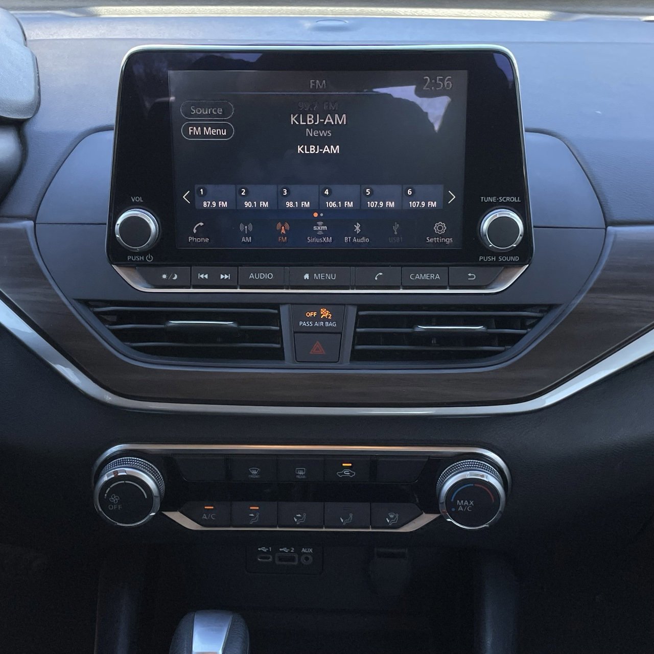 Used 2024 Nissan Altima 2.5 SV image 17