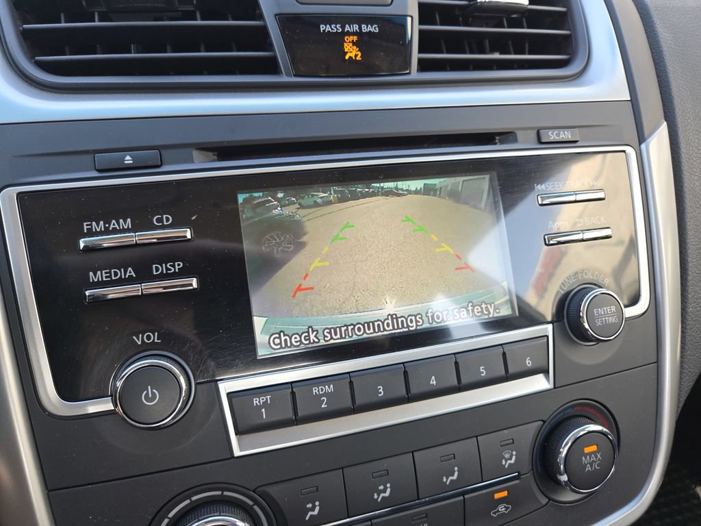 Used 2016 Nissan Altima 2.5 S w/ Power Driver Seat Package FWD image 16