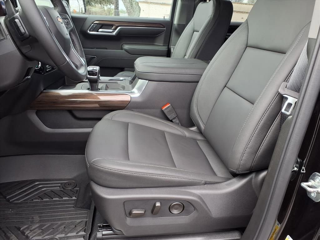 New 2026 Chevrolet Silverado 1500 LT AWD/4WD image 9