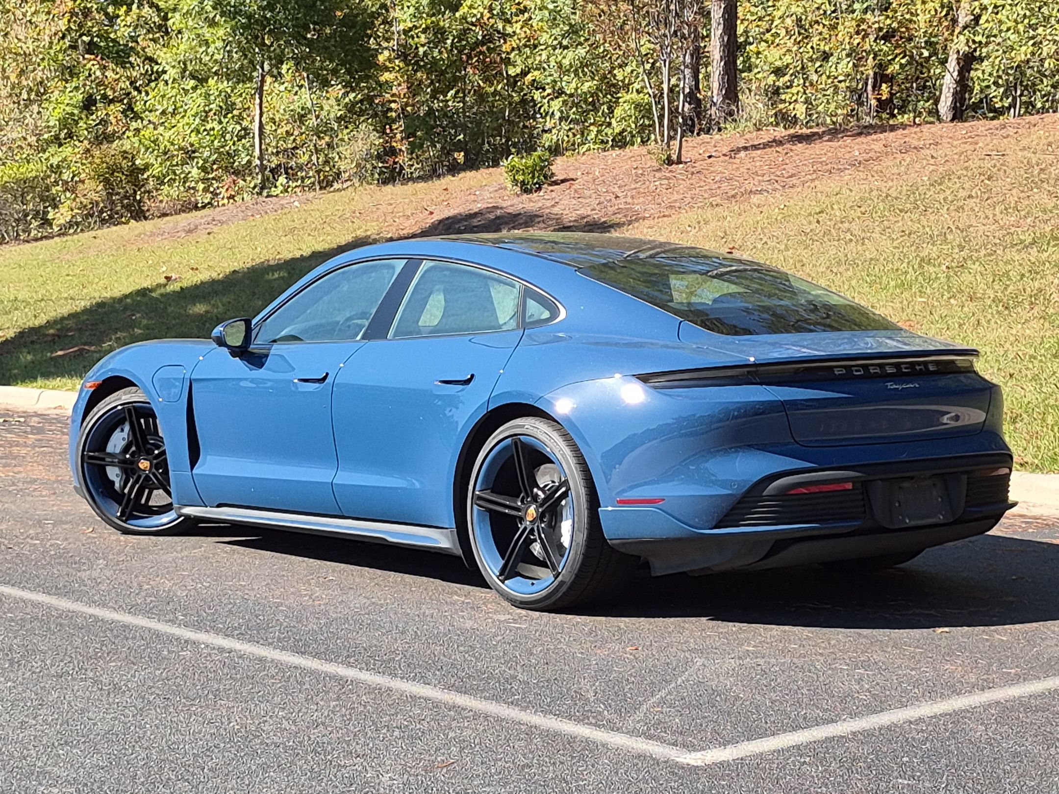 Certified 2024 Porsche Taycan RWD image 3
