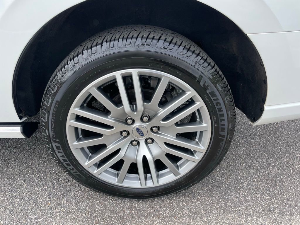 Used 2023 Ford Expedition Platinum image 44