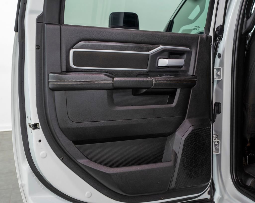 Used 2024 RAM 2500 Big Horn image 10