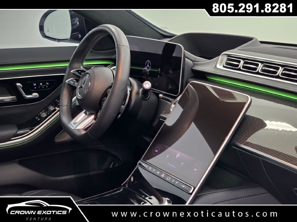 Used 2024 Mercedes-Benz S 63 AMG S w/ Carbon Fiber Exterior Package image 19
