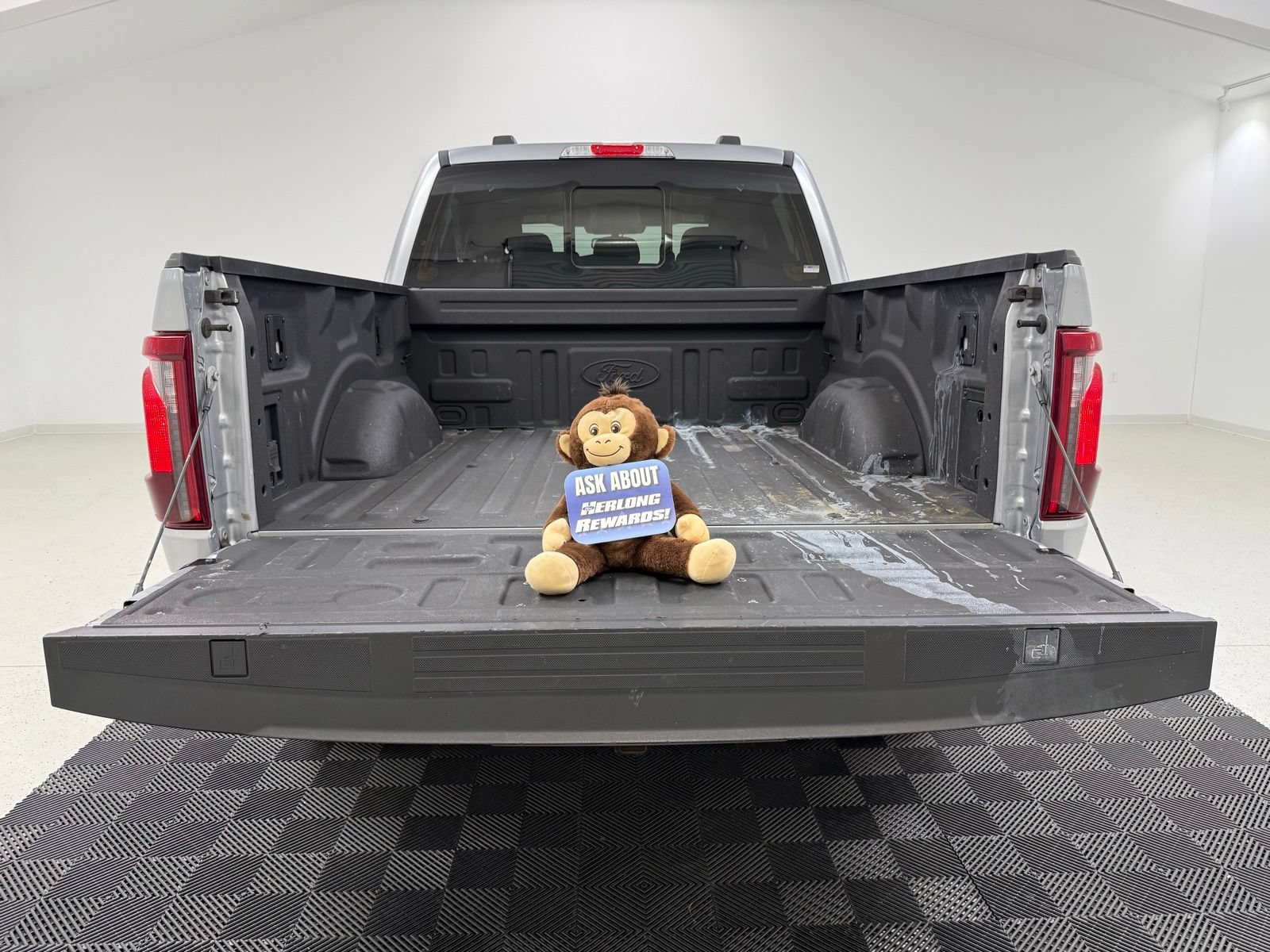 Used 2024 Ford F150 XLT w/ Equipment Group 302A MID AWD/4WD image 9
