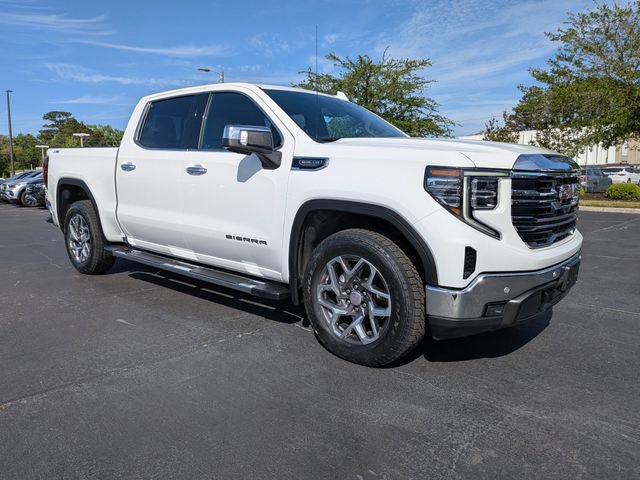 Used 2024 GMC Sierra 1500 SLT w/ SLT Premium Plus Package AWD/4WD image 2