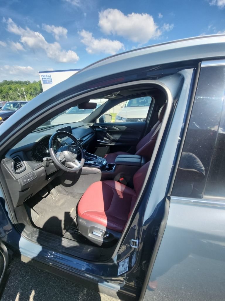 Certified 2023 MAZDA CX-9 Carbon Edition AWD/4WD image 8