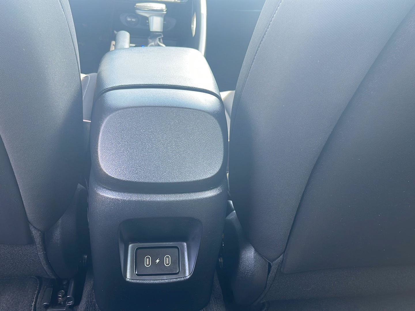 Certified 2024 Hyundai Elantra SEL FWD image 18