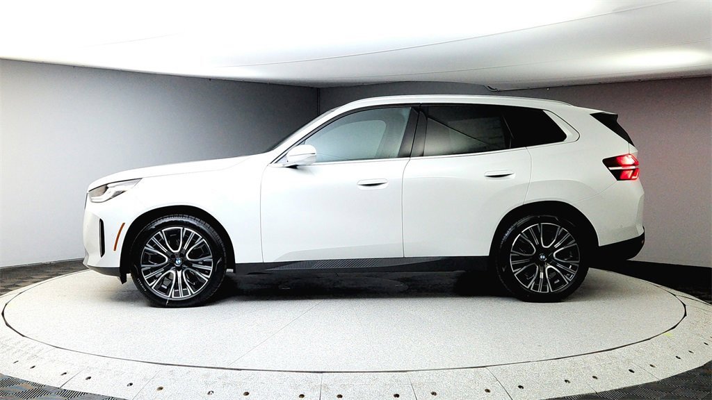 Used 2025 BMW X3 xDrive30i w/ Convenience Package image 4