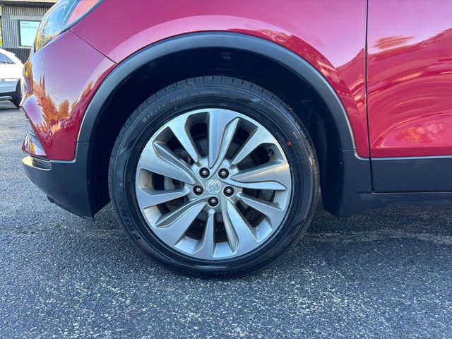 Used 2019 Buick Encore Preferred image 28