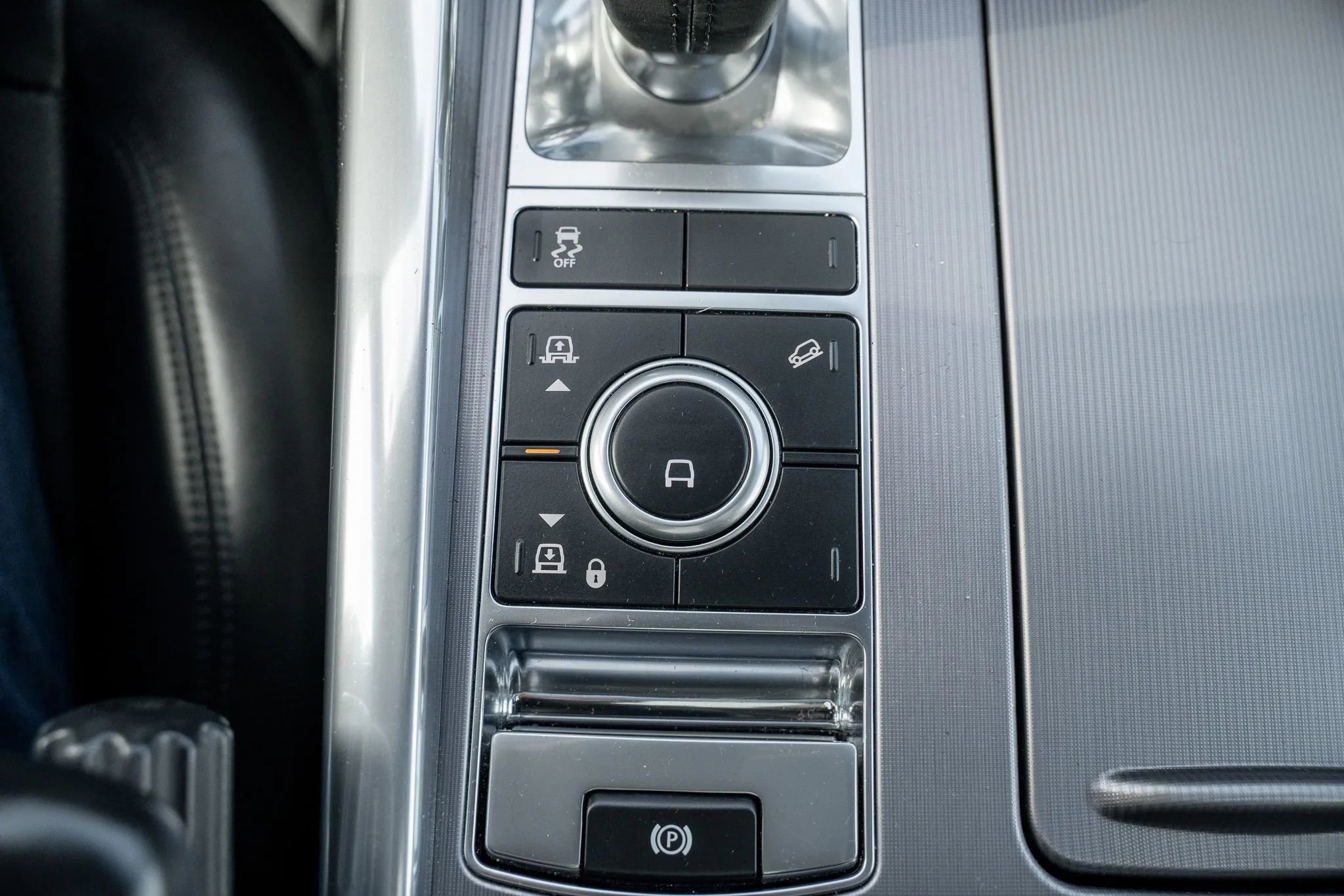 Used 2019 Land Rover Range Rover Sport HSE image 31