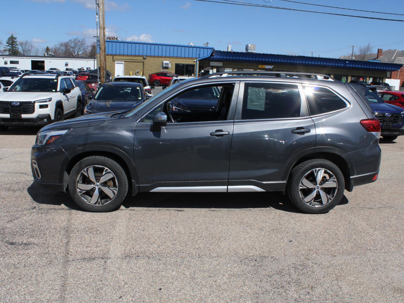 Used 2021 Subaru Forester Touring image 5