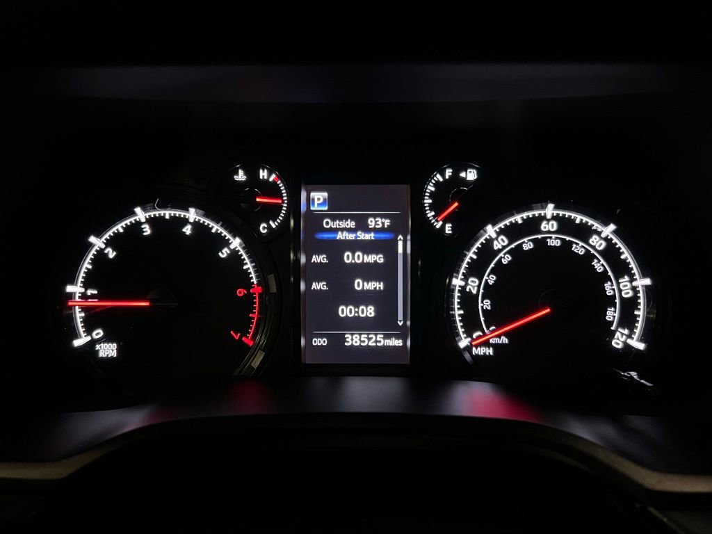 Used 2022 Toyota 4Runner Trail Special Edition image 27