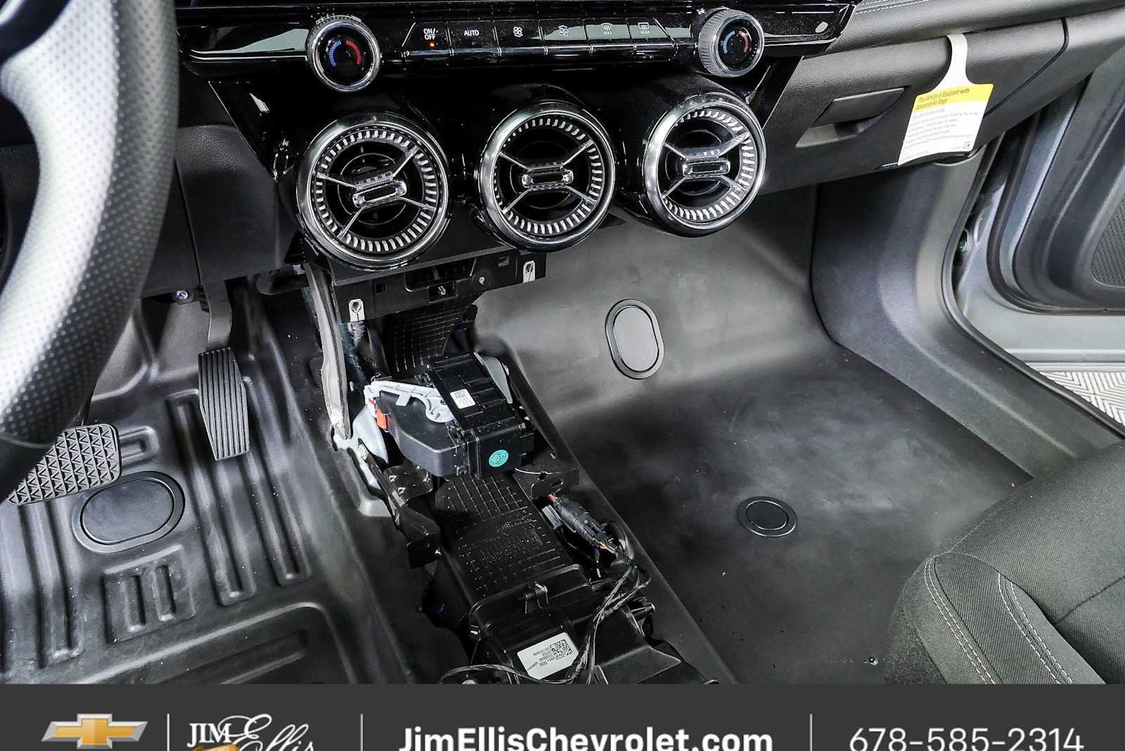 New 2024 Chevrolet Blazer EV AWD Police image 17