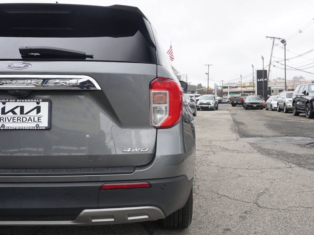 Used 2023 Ford Explorer XLT w/ Equipment Group 202A image 15