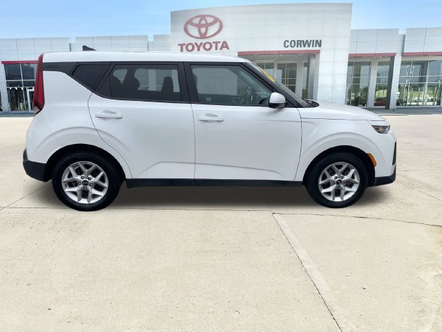 Used 2020 Kia Soul S FWD image 6