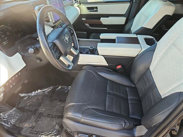 Used 2023 Toyota Sequoia Capstone AWD/4WD image 23