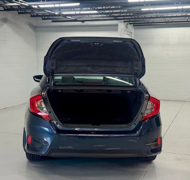 Used 2016 Honda Civic EX-T image 9