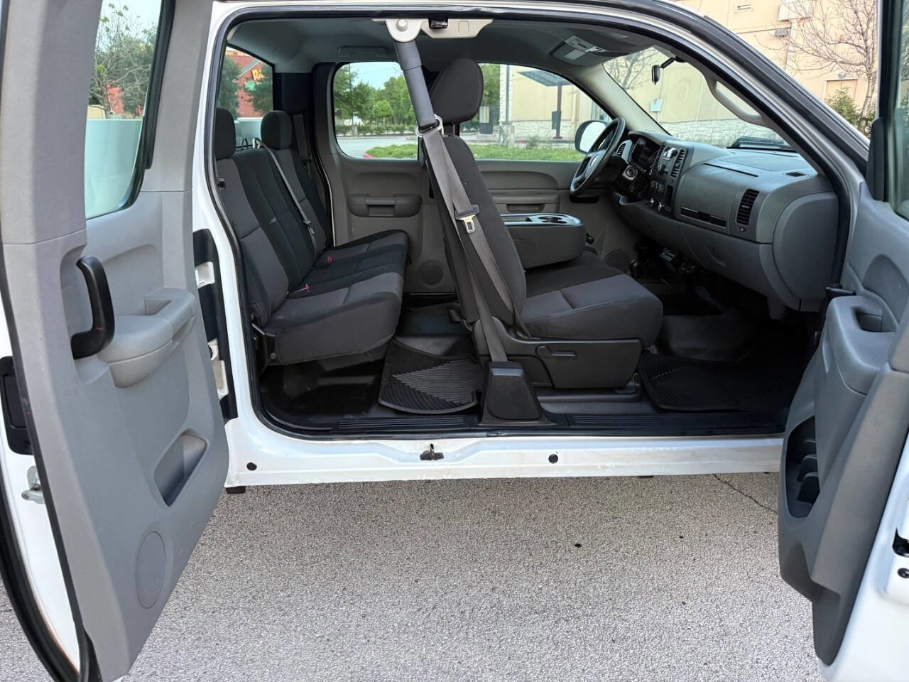 Used 2010 Chevrolet Silverado 3500 W/T w/ Snow Plow Prep Package image 32