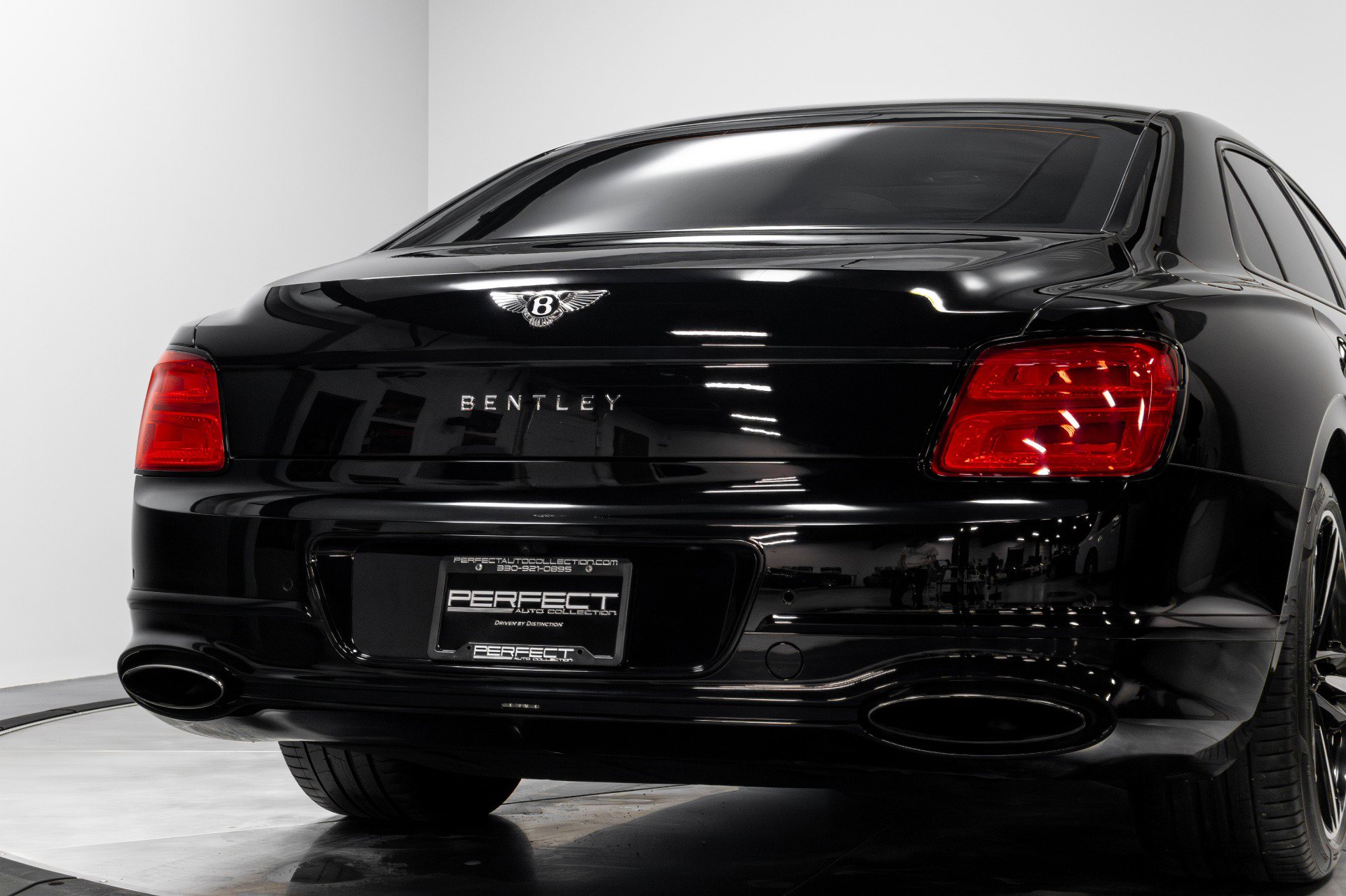 Used 2021 Bentley Flying Spur W12 image 81