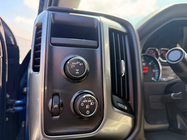Used 2017 Chevrolet Silverado 1500 LT w/ All Star Edition AWD/4WD image 14