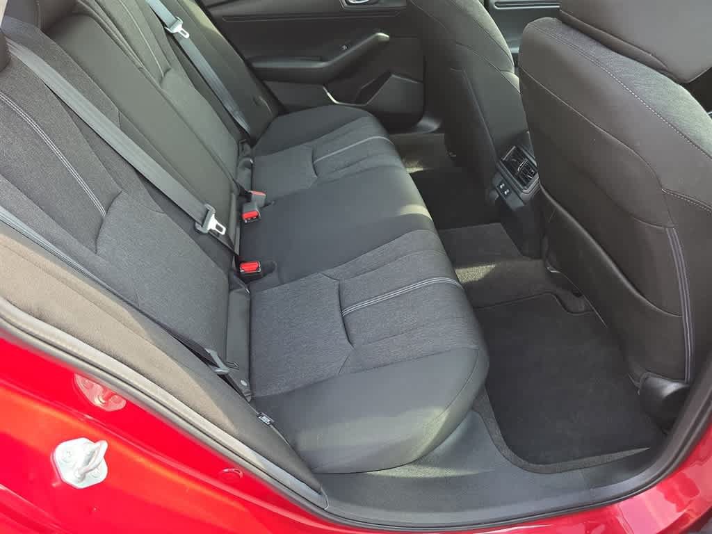 Used 2025 Honda Accord Sport image 12