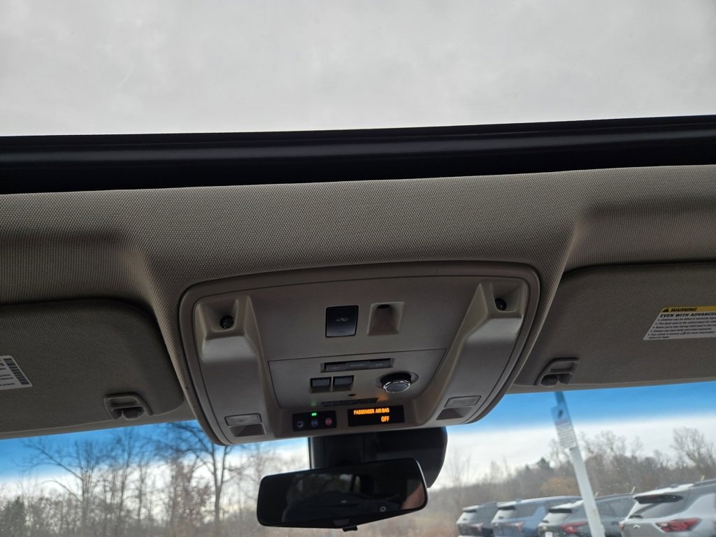 Used 2020 Cadillac Escalade Luxury image 24