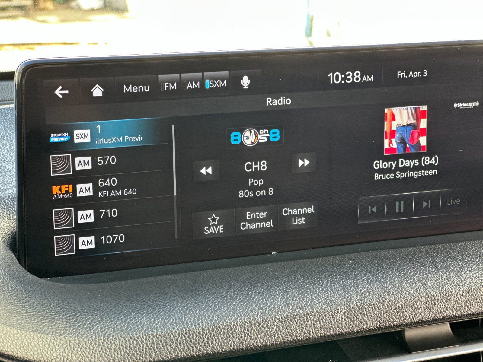 Used 2024 Genesis GV70 2.5T w/ Select Package image 18