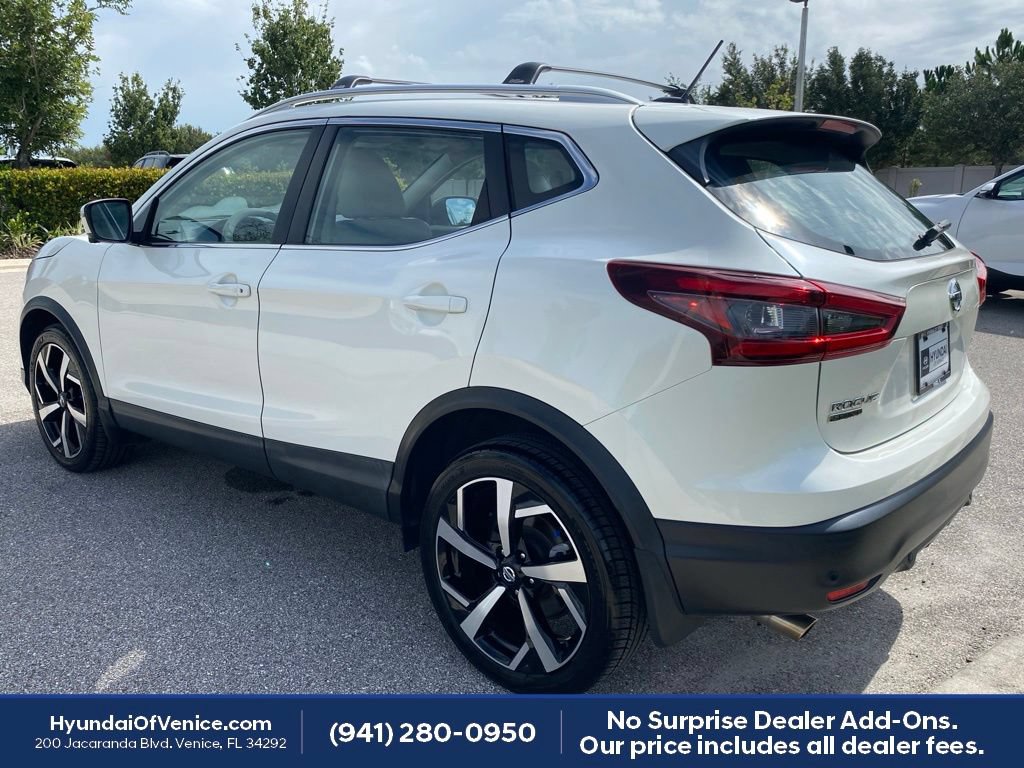 Used 2021 Nissan Rogue Sport SL FWD image 10
