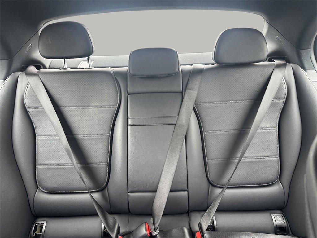 Used 2024 Mercedes-Benz C 300 Sedan image 10