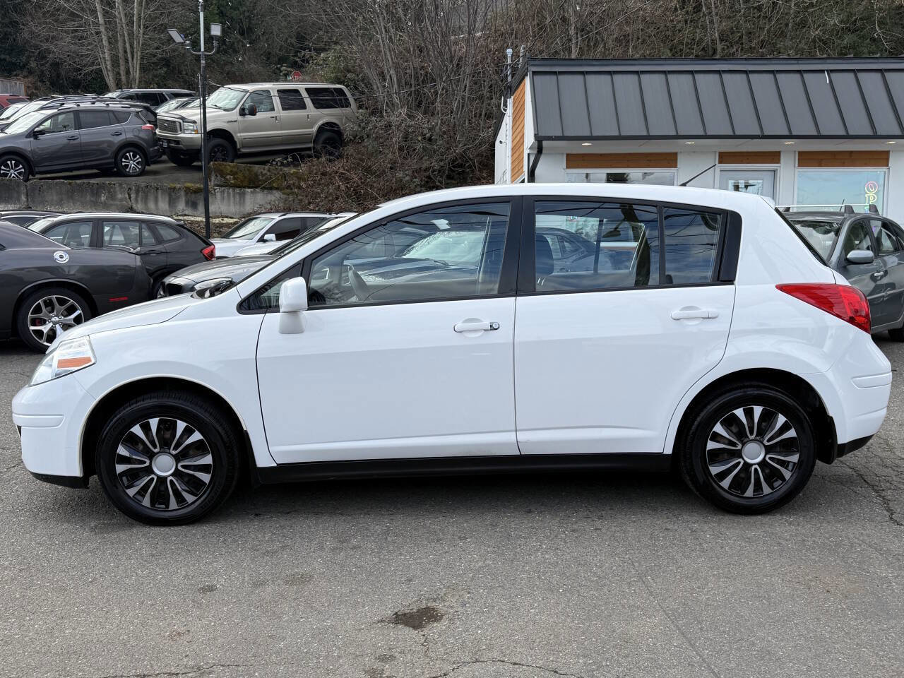 Used 2012 Nissan Versa 1.8 S w/ Plus Pkg image 2
