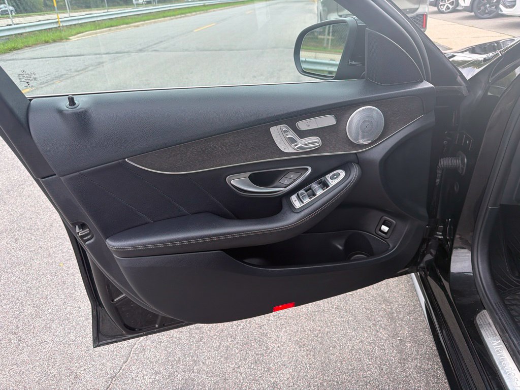 Used 2020 Mercedes-Benz C 300 4MATIC Sedan image 13