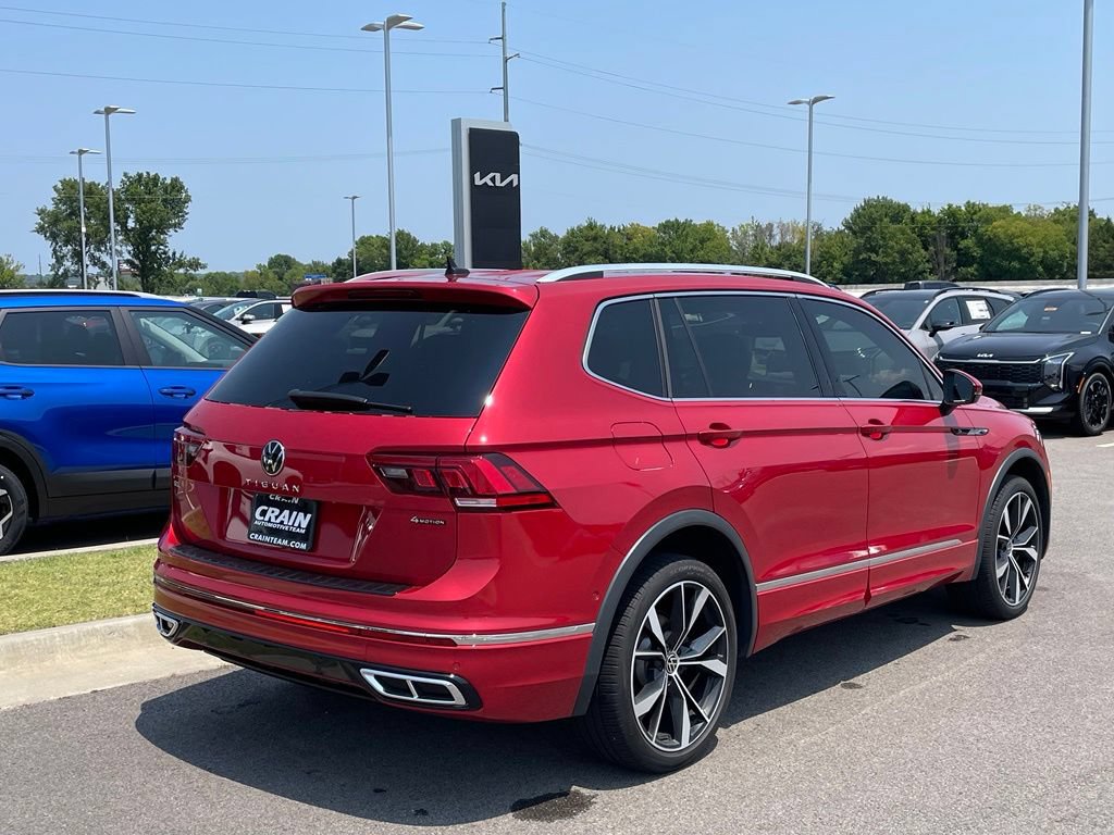 Used 2024 Volkswagen Tiguan SEL R-Line AWD/4WD image 7