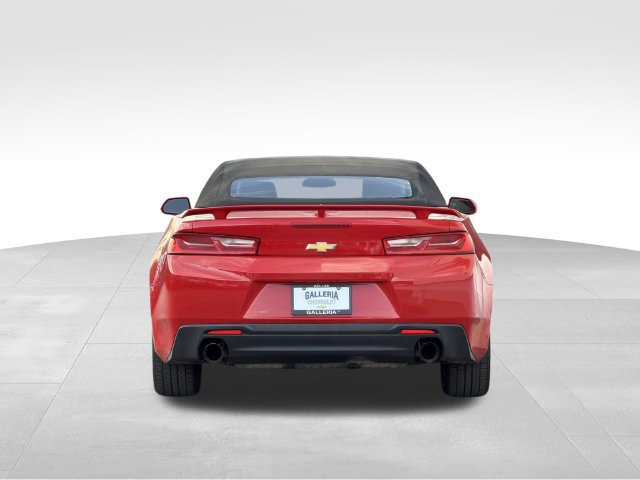 Used 2018 Chevrolet Camaro LT RWD image 7