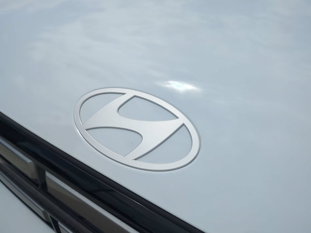 New 2027 Hyundai Santa Fe SE FWD image 13