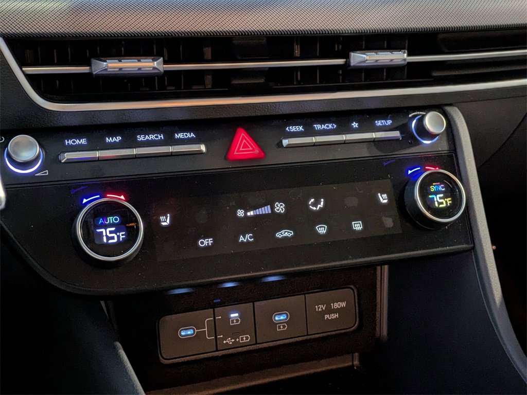 Used 2025 Hyundai Sonata SEL image 17