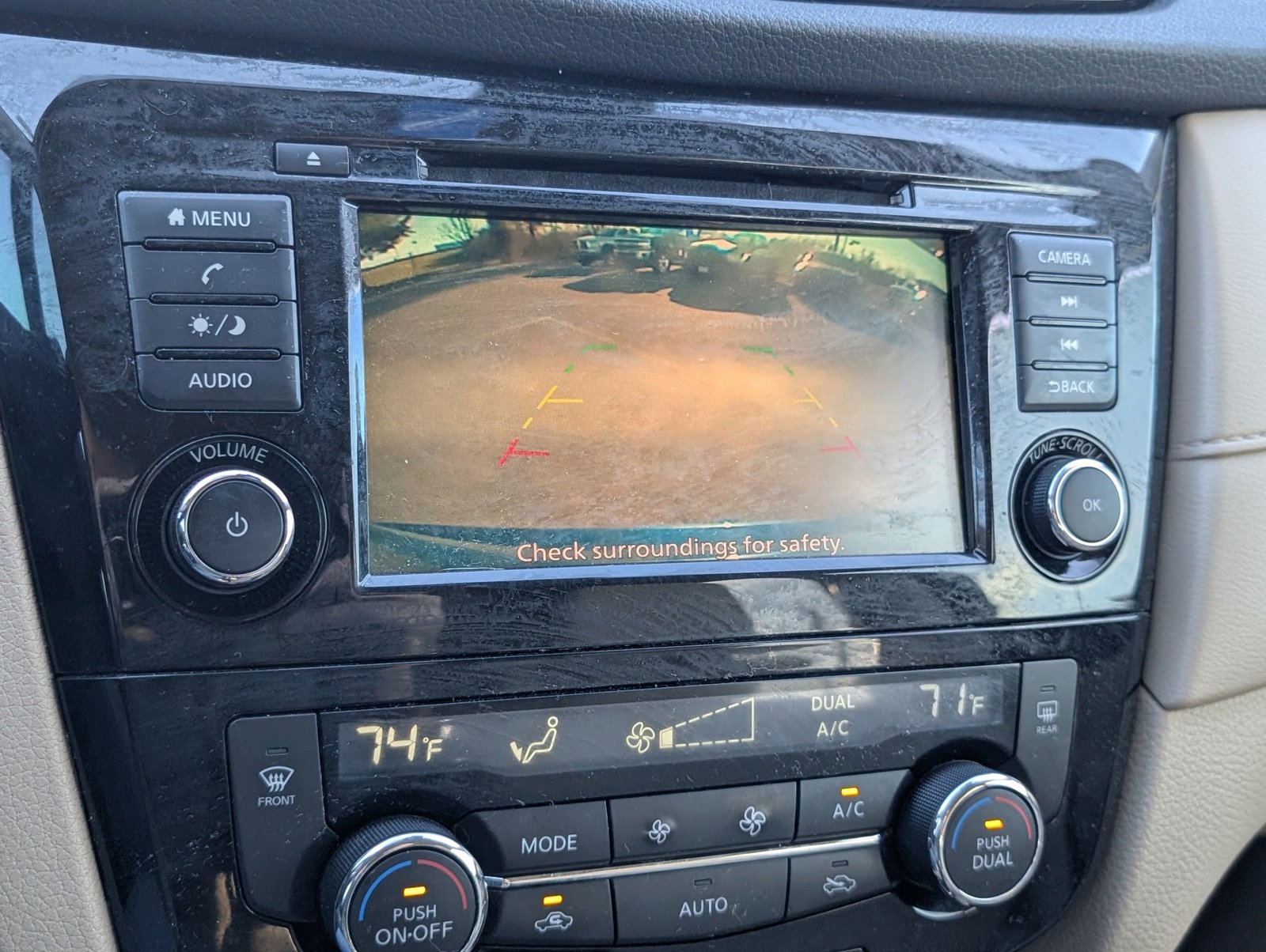 Used 2020 Nissan Rogue SV image 10