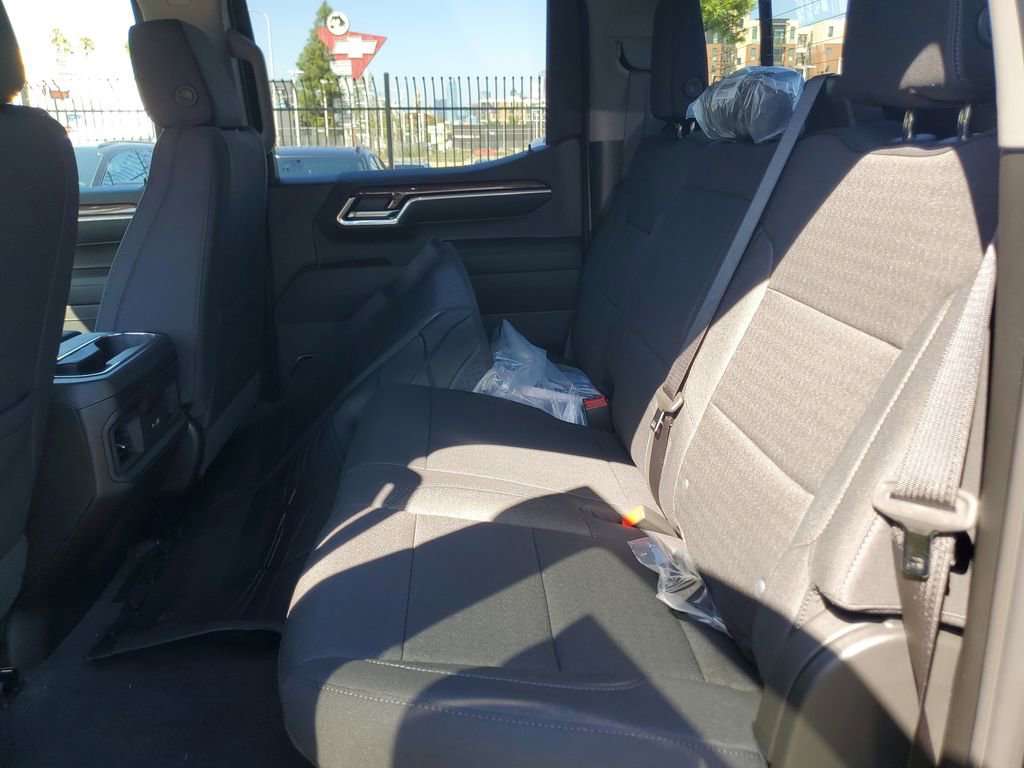 New 2026 Chevrolet Silverado 1500 RST w/ Redline Edition RWD image 15