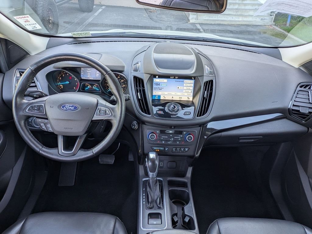 Used 2019 Ford Escape Titanium image 14