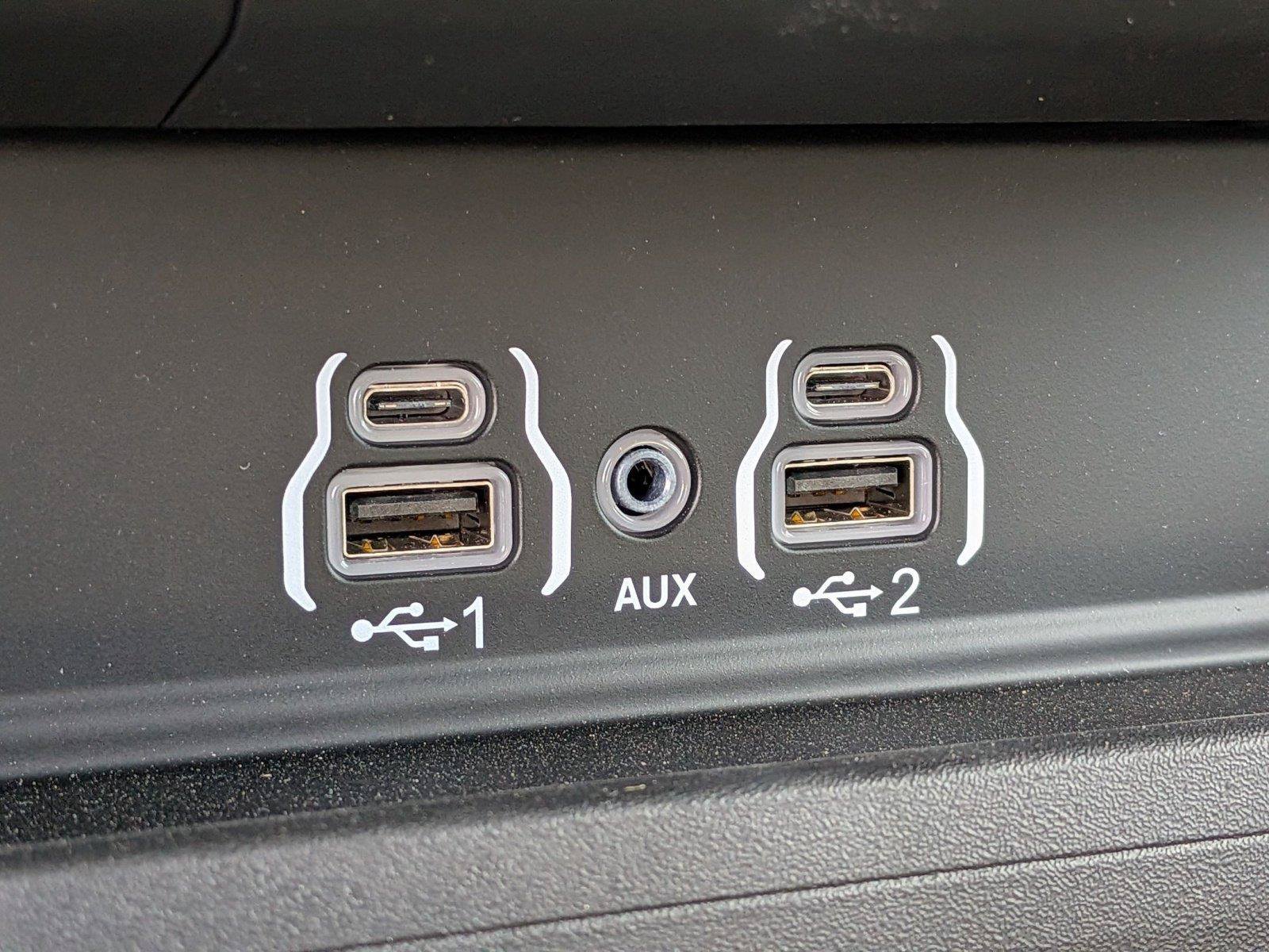 New 2026 RAM 2500 Big Horn AWD/4WD image 15
