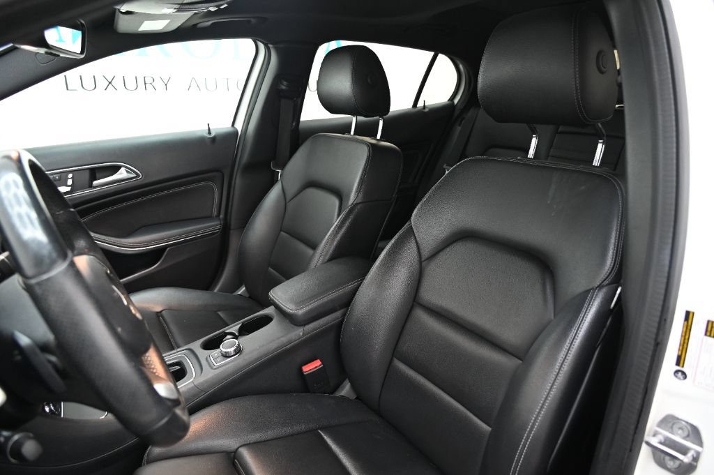 Used 2019 Mercedes-Benz GLA 250 4MATIC image 19