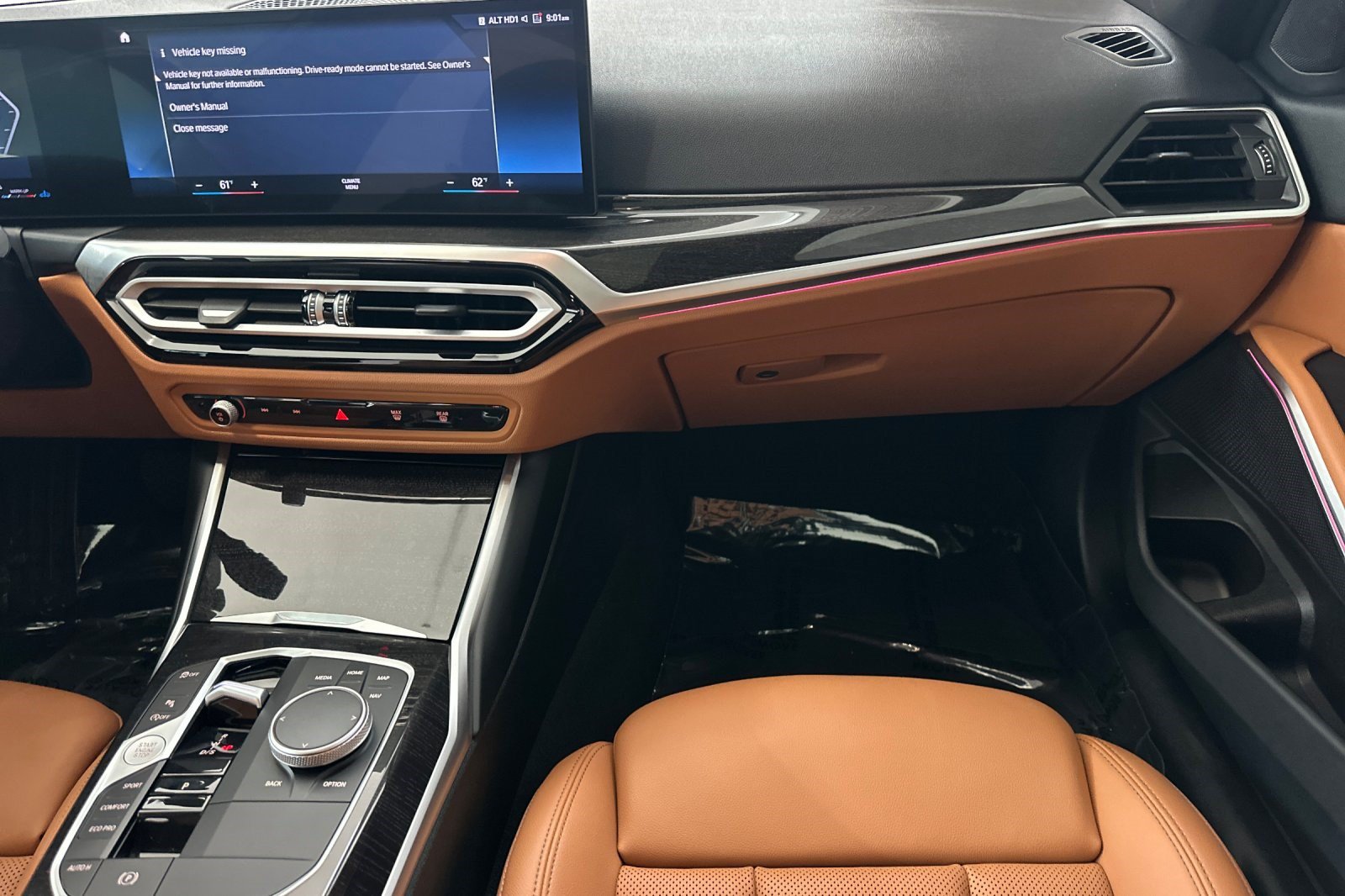Certified 2024 BMW 330i Sedan w/ Convenience Package RWD image 32