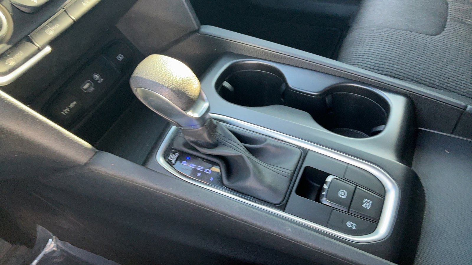 Used 2019 Hyundai Santa Fe SE FWD image 32