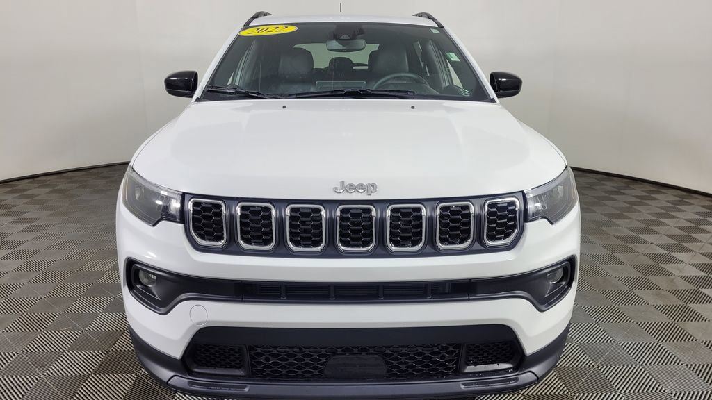 Used 2024 Jeep Compass Latitude video 2